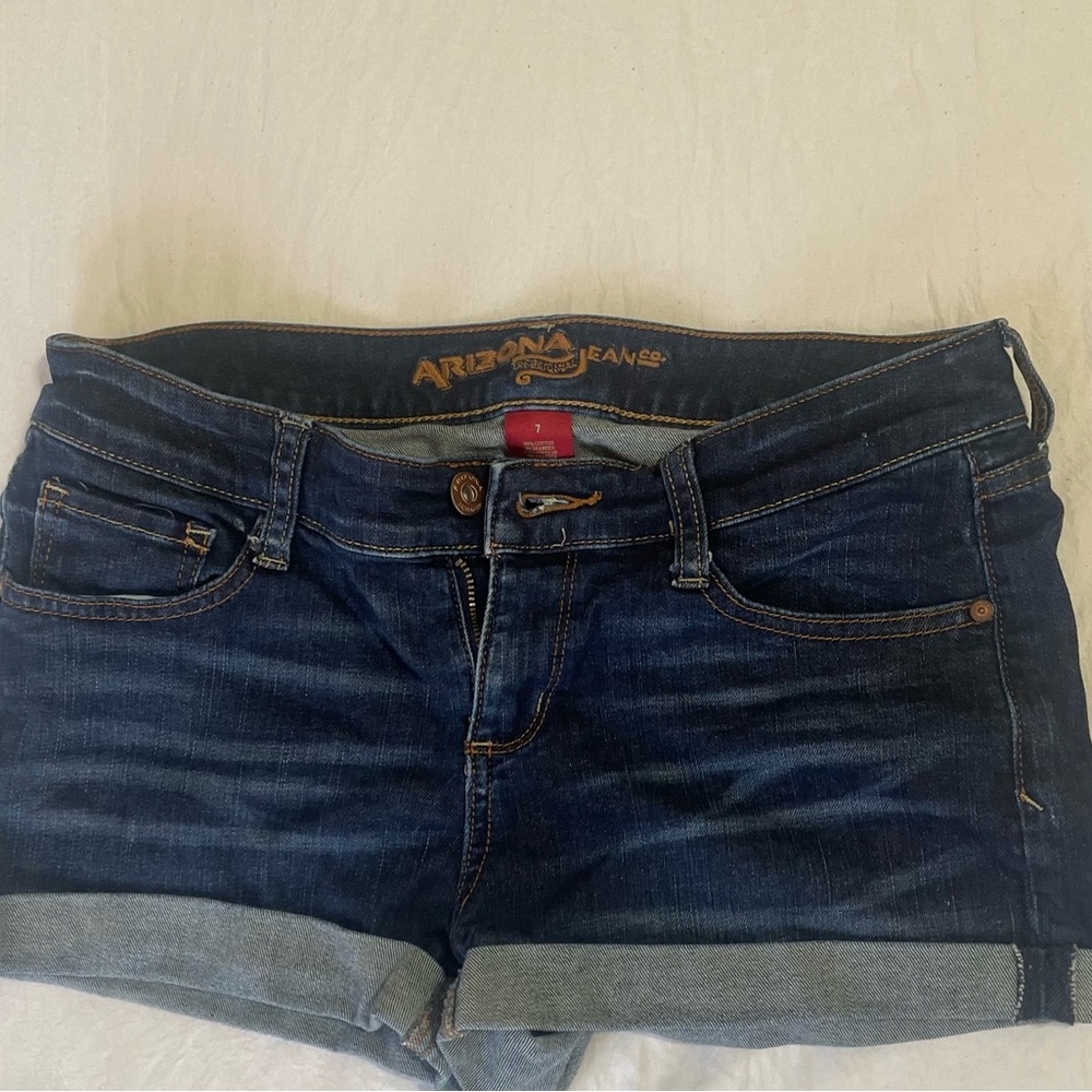 American Eagle, 7, cuffed short shorts, dark blue denim